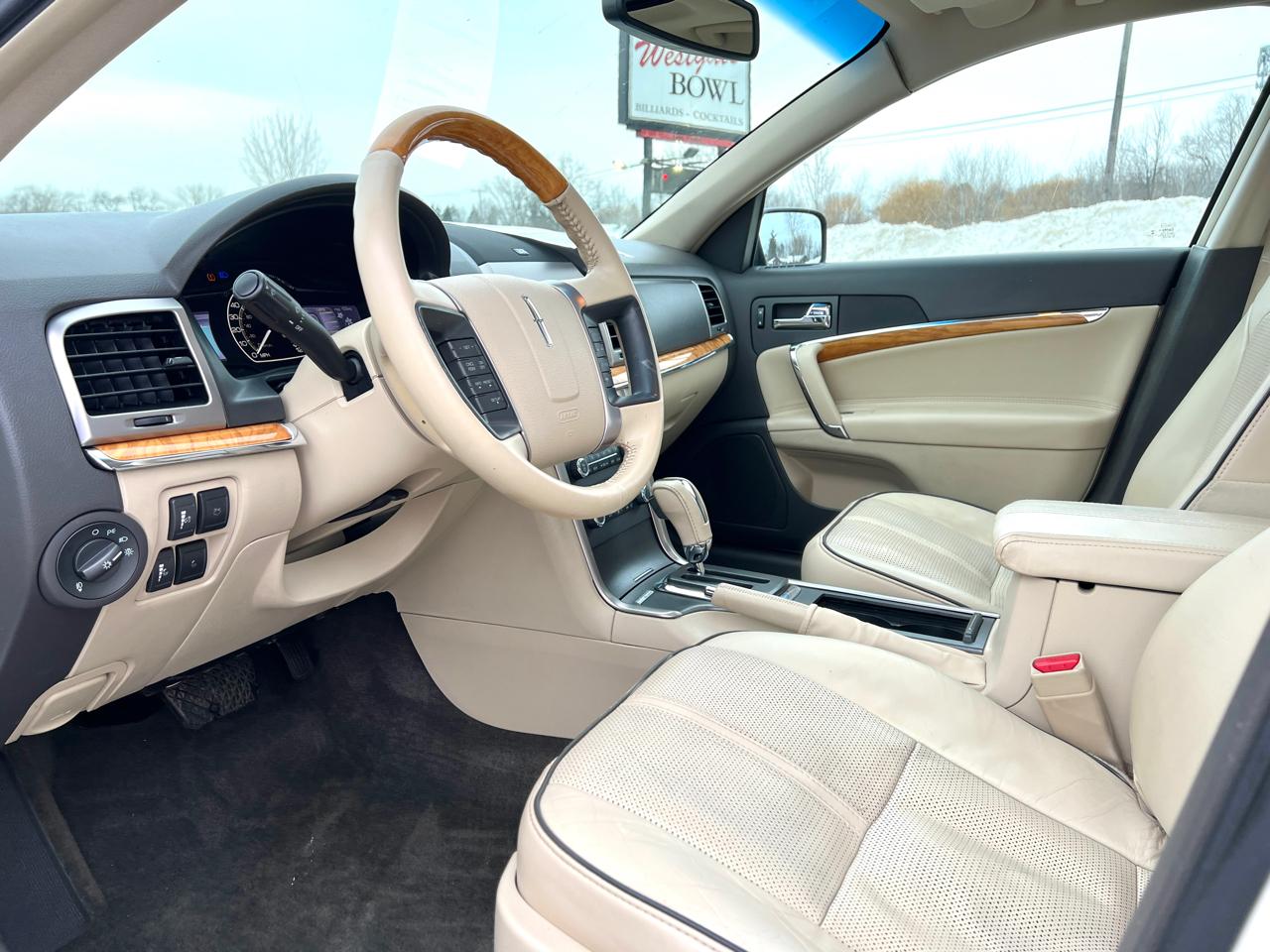 Lincoln MKZ Hybrid Sedan 2012