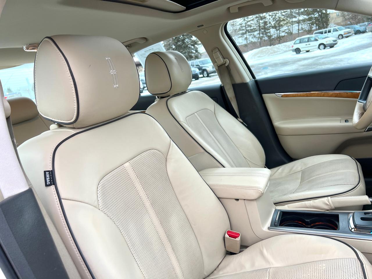 Lincoln MKZ Hybrid Sedan 2012