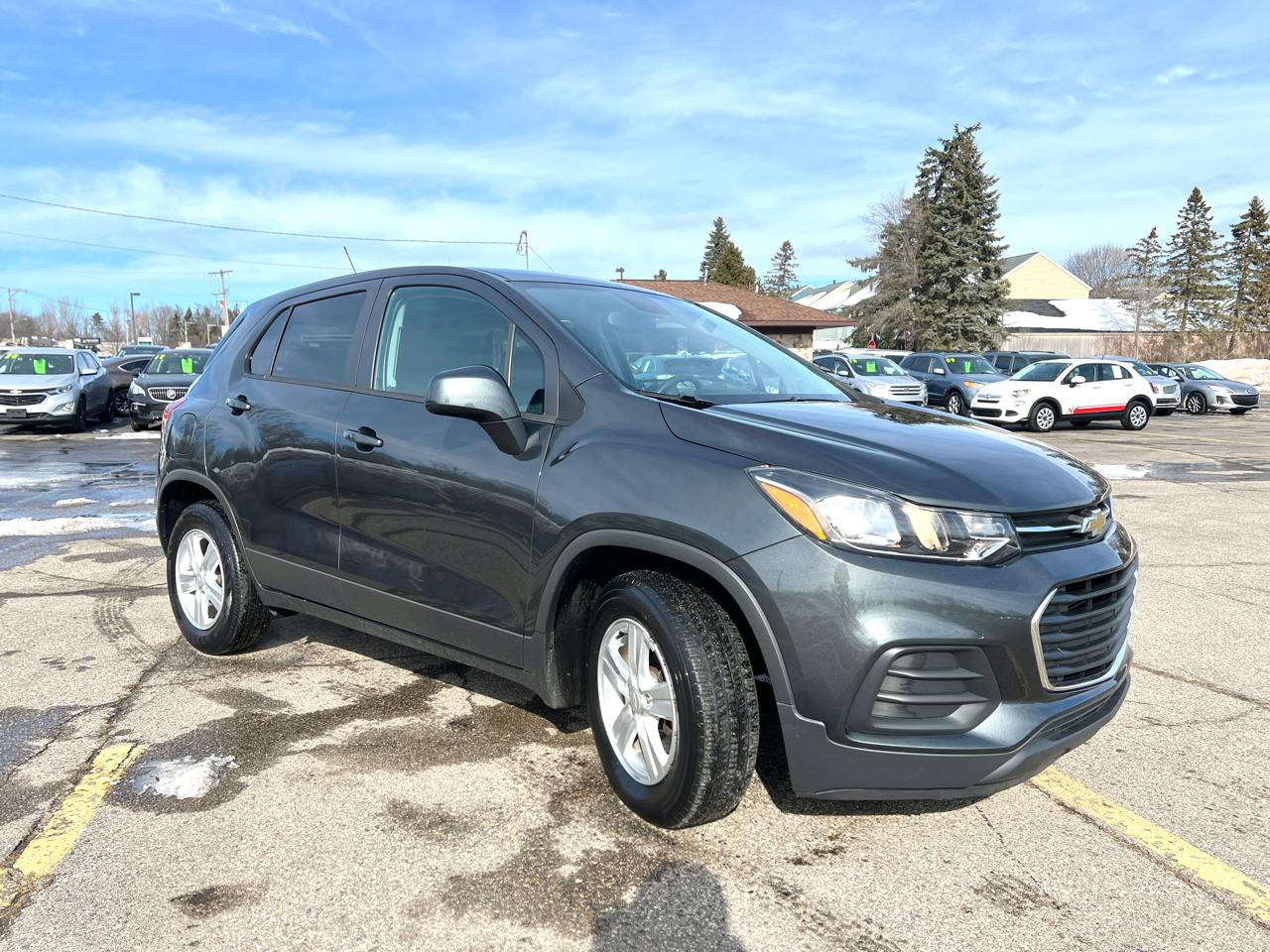 Chevrolet Trax LS 4D SUV FWD 2020