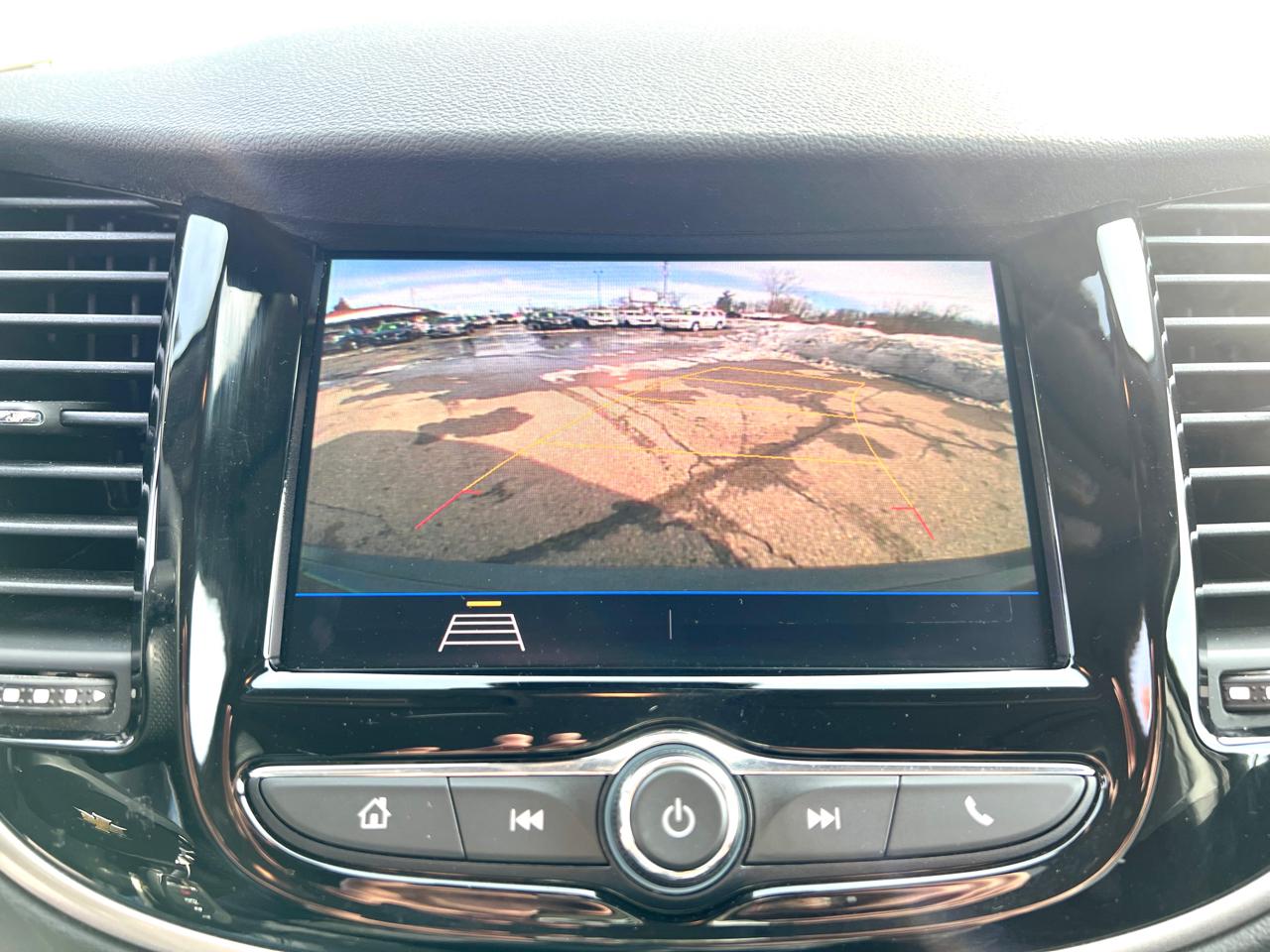 Chevrolet Trax LS 4D SUV FWD 2020