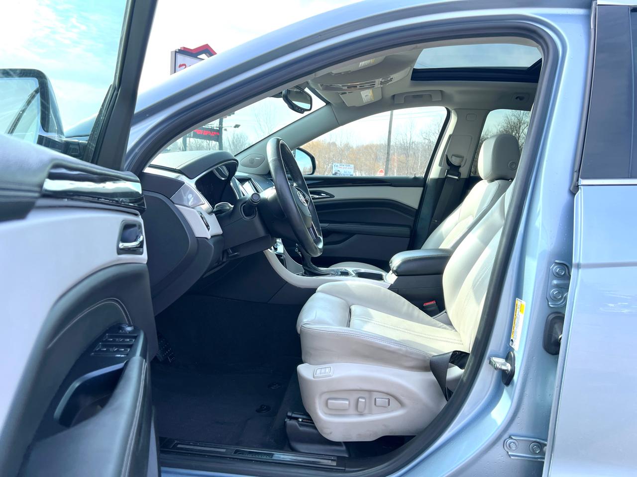 Cadillac SRX Luxury Collection AWD 2014