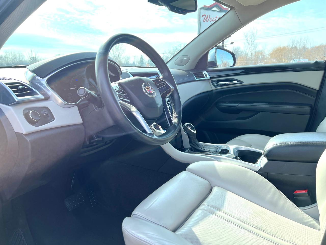 Cadillac SRX Luxury Collection AWD 2014