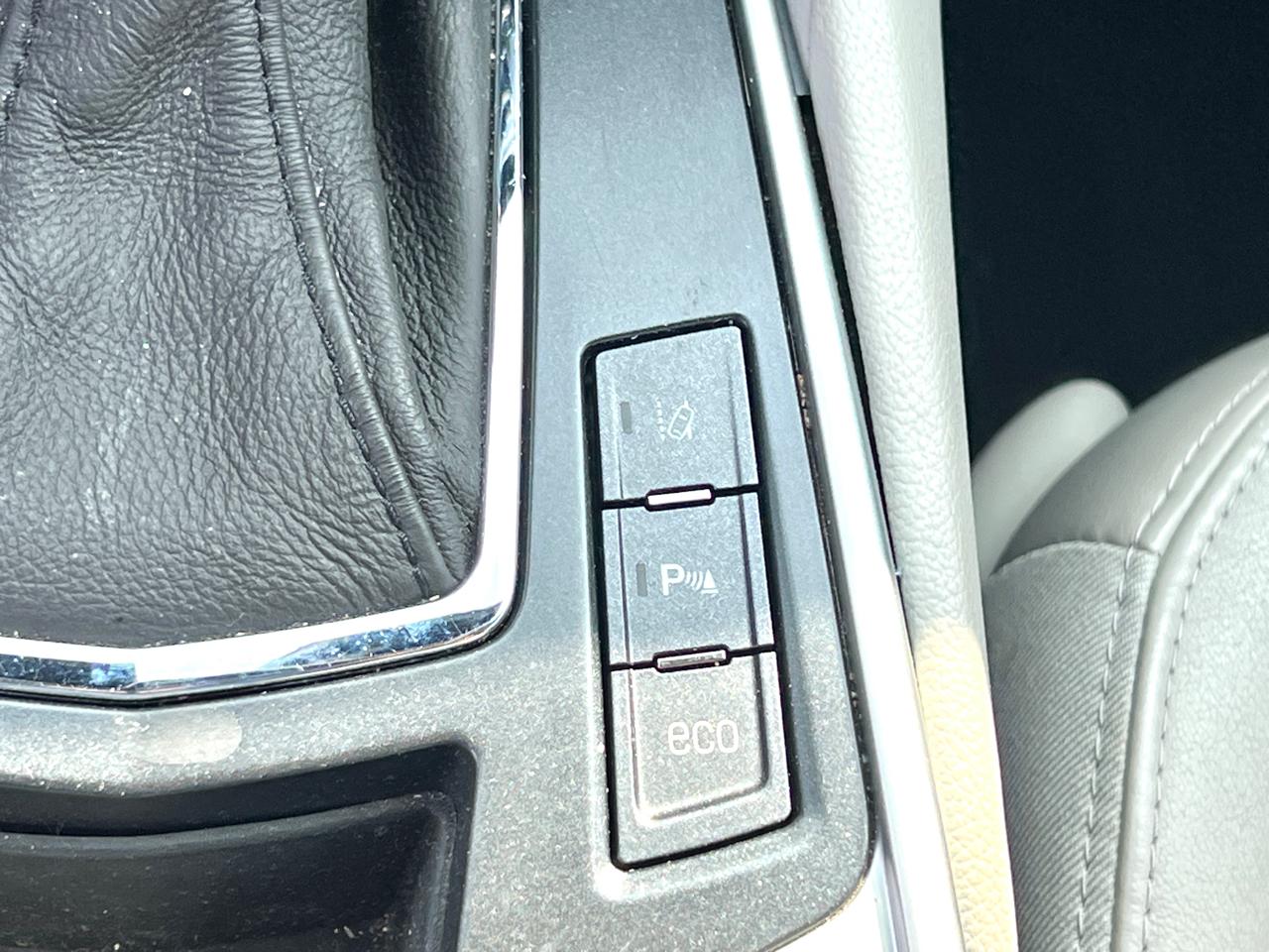 Cadillac SRX Luxury Collection AWD 2014