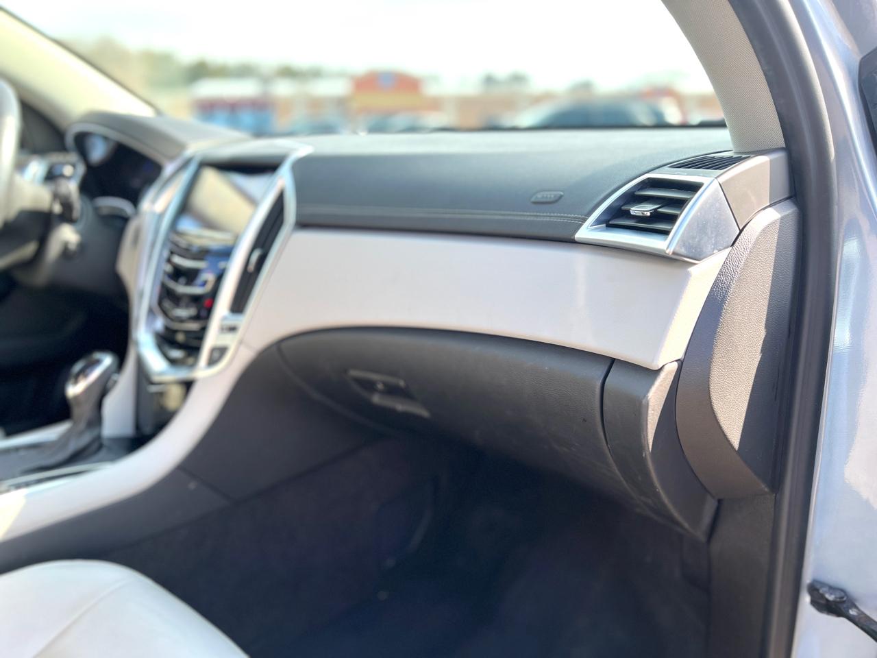 Cadillac SRX Luxury Collection AWD 2014