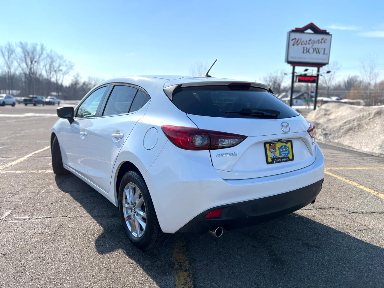Mazda MAZDA3 i Touring AT 5-Door 2015