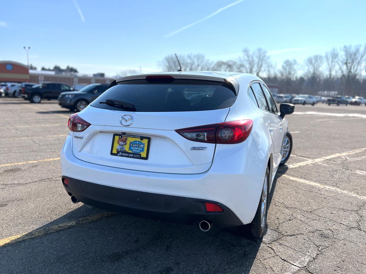 Mazda MAZDA3 i Touring AT 5-Door 2015