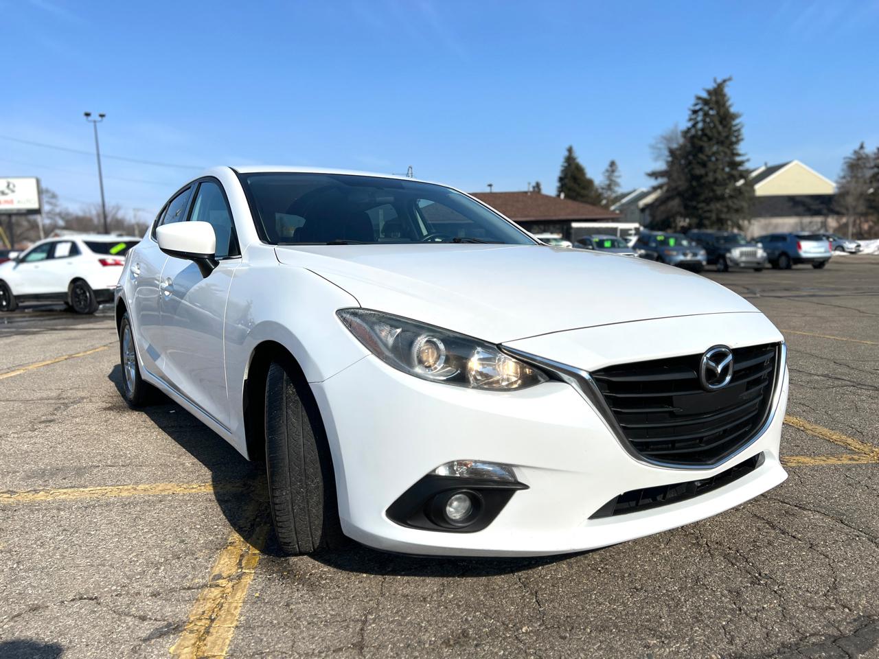 Mazda MAZDA3 i Touring AT 5-Door 2015