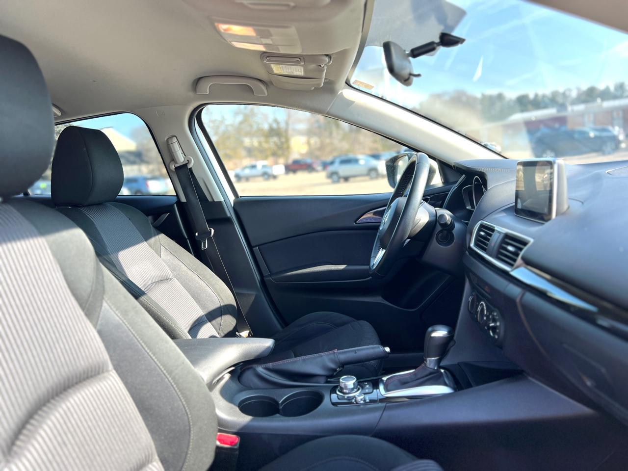 Mazda MAZDA3 i Touring AT 5-Door 2015