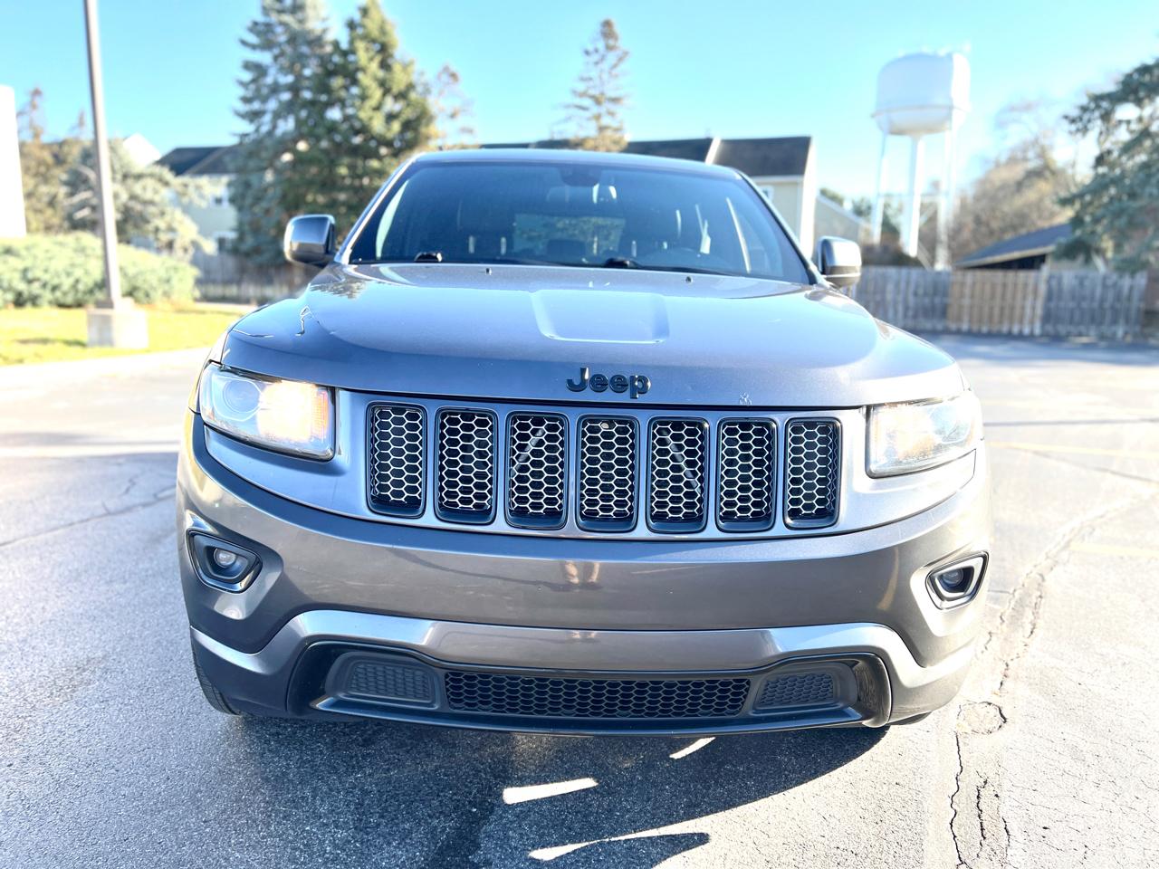 Jeep Grand Cherokee Altitude 4D SUV 4WD 2015