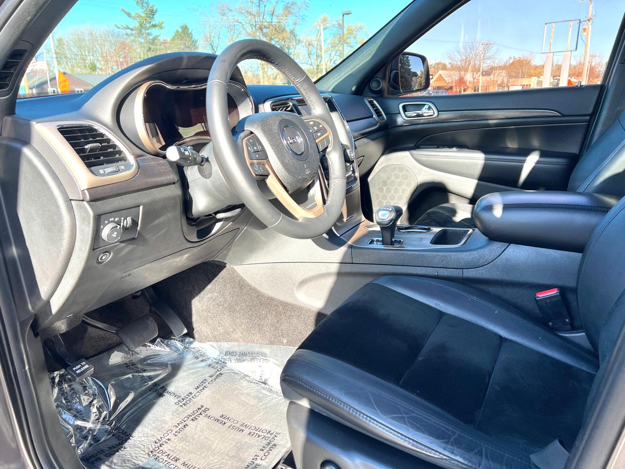 Jeep Grand Cherokee Altitude 4D SUV 4WD 2015