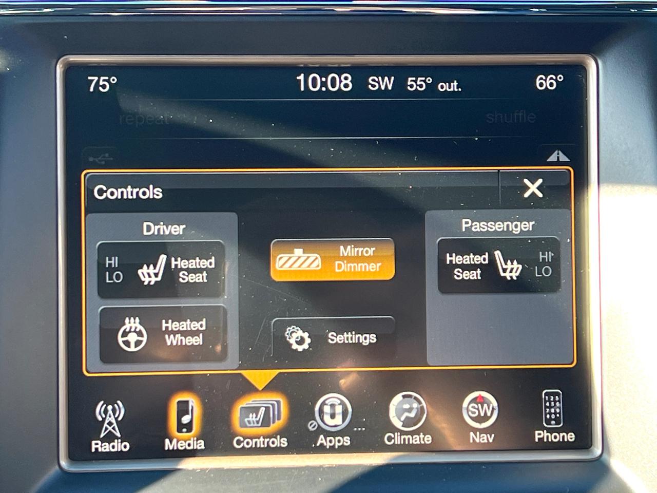 Jeep Grand Cherokee Altitude 4D SUV 4WD 2015