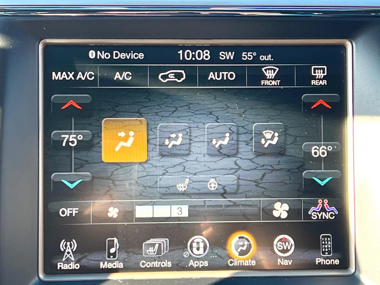 Jeep Grand Cherokee Altitude 4D SUV 4WD 2015