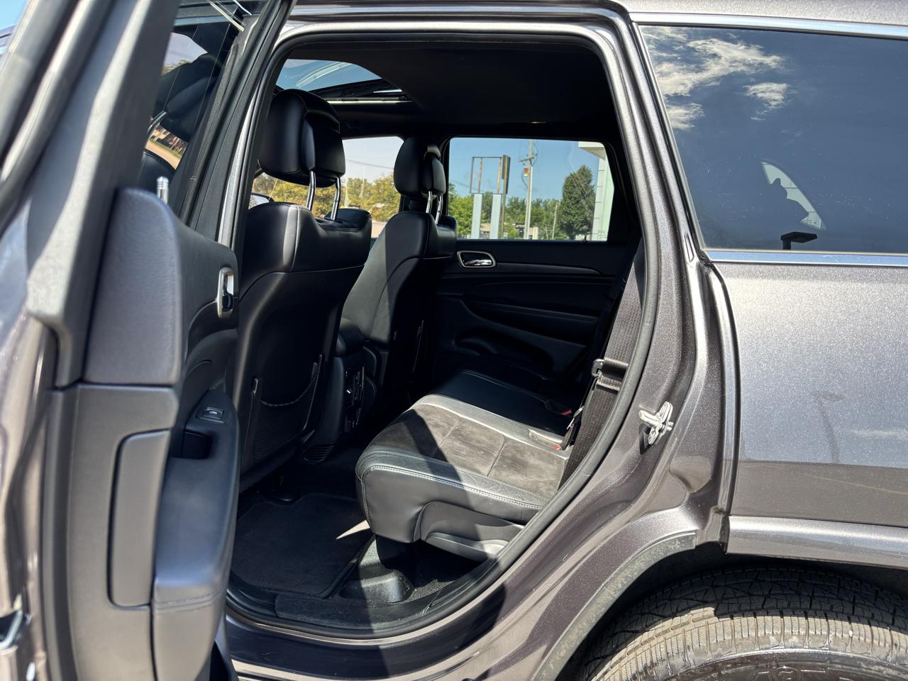 Jeep Grand Cherokee Altitude 4x4 2015