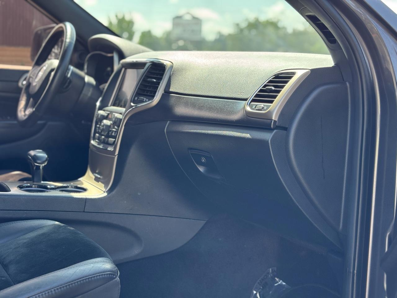 Jeep Grand Cherokee Altitude 4x4 2015