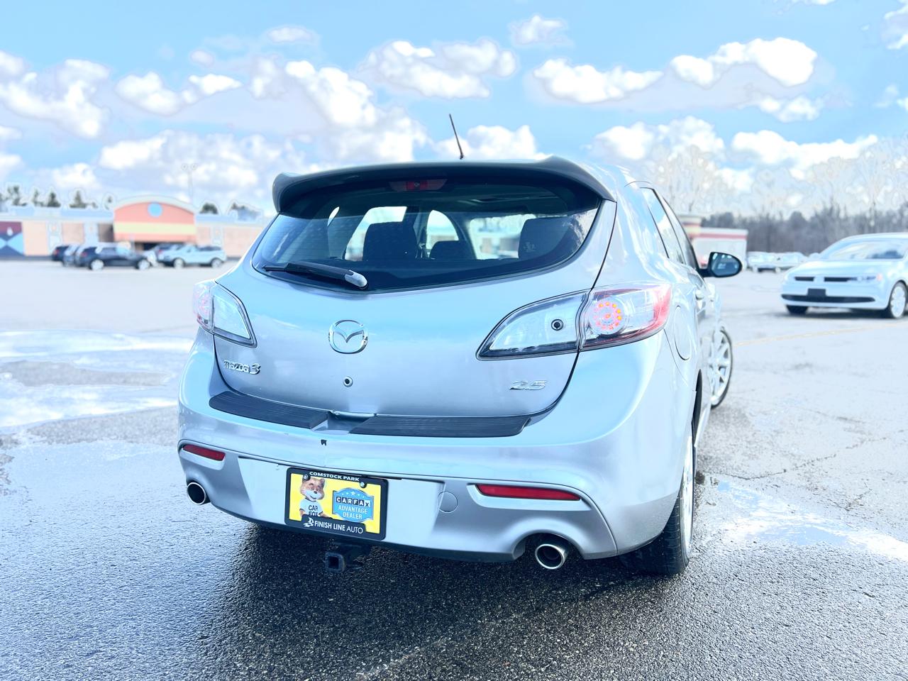 Mazda MAZDA3 s Touring 5-Door 2012