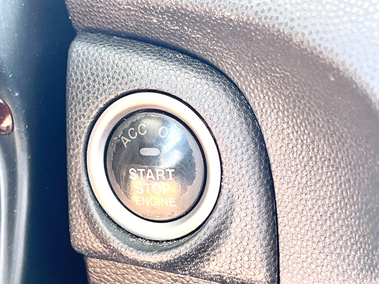 Mazda MAZDA3 s Touring 5-Door 2012