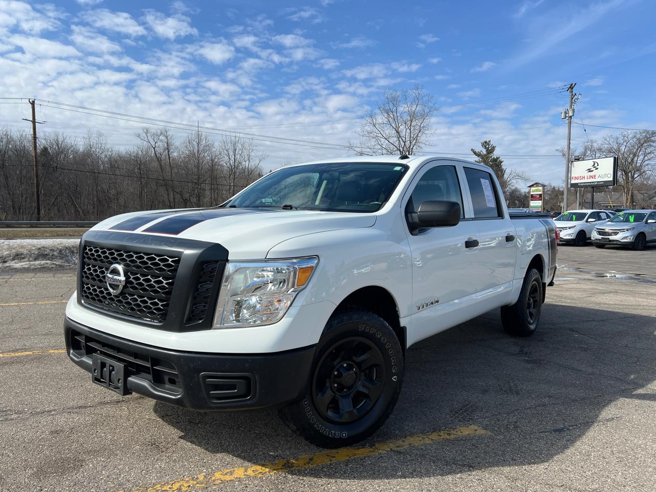 2019 Nissan Titan S Crew Cab 4WD