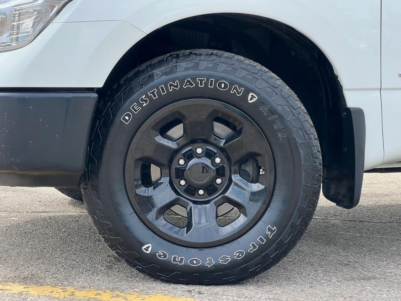 Nissan Titan S Crew Cab 4WD 2019