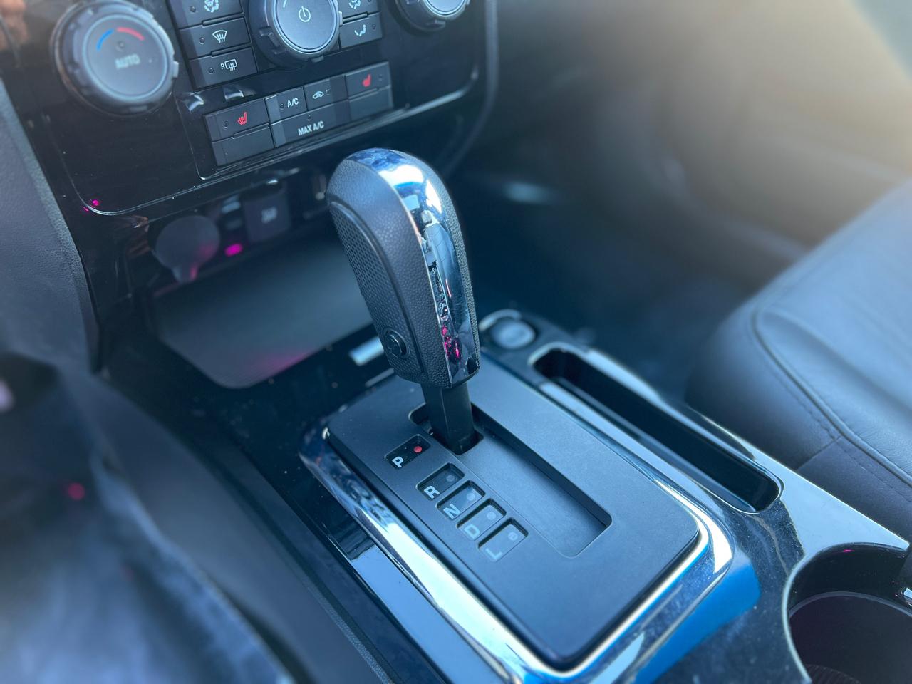 Ford Escape Limited 4WD 2011