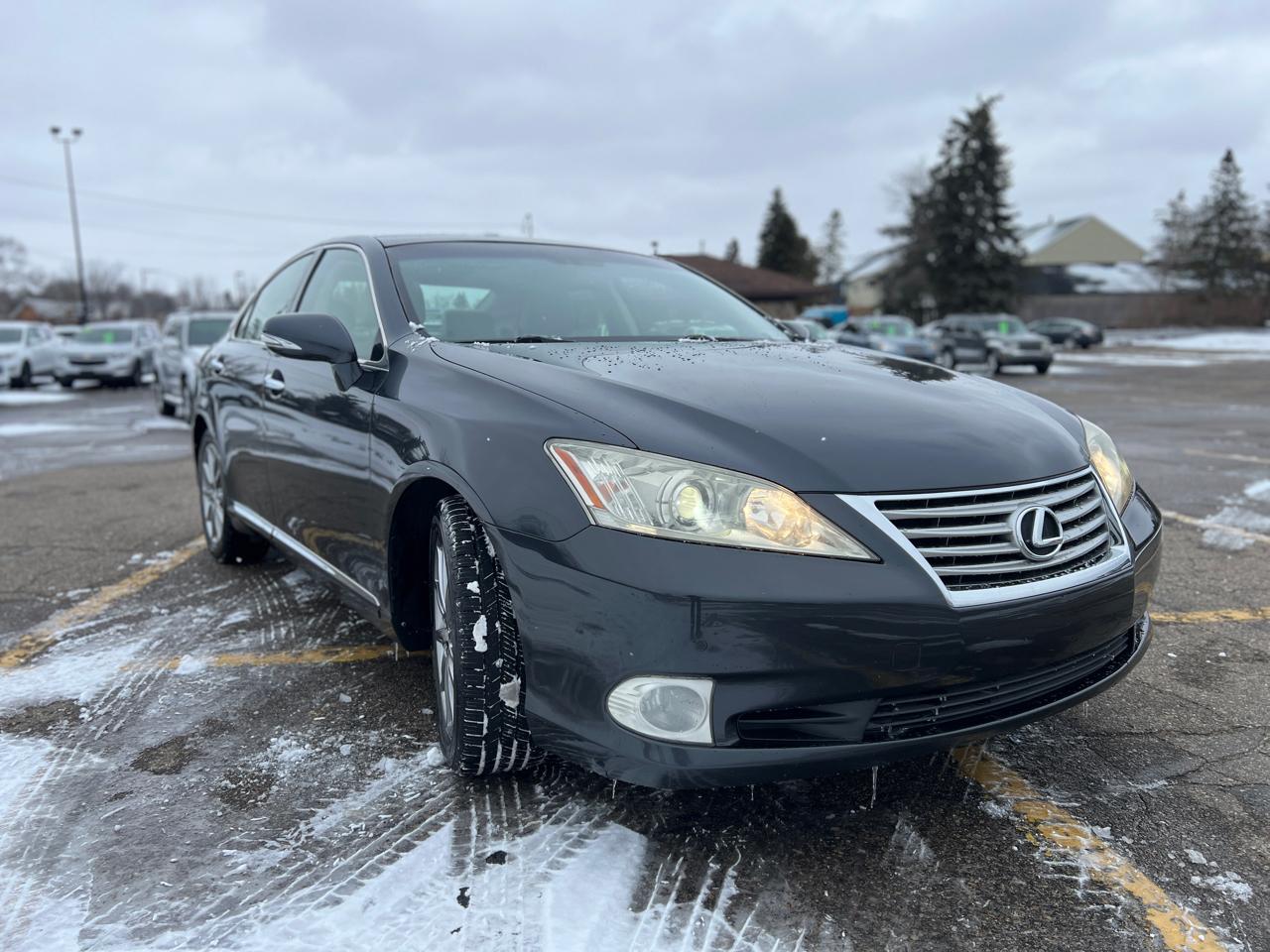 Lexus ES 350 Sedan 2010
