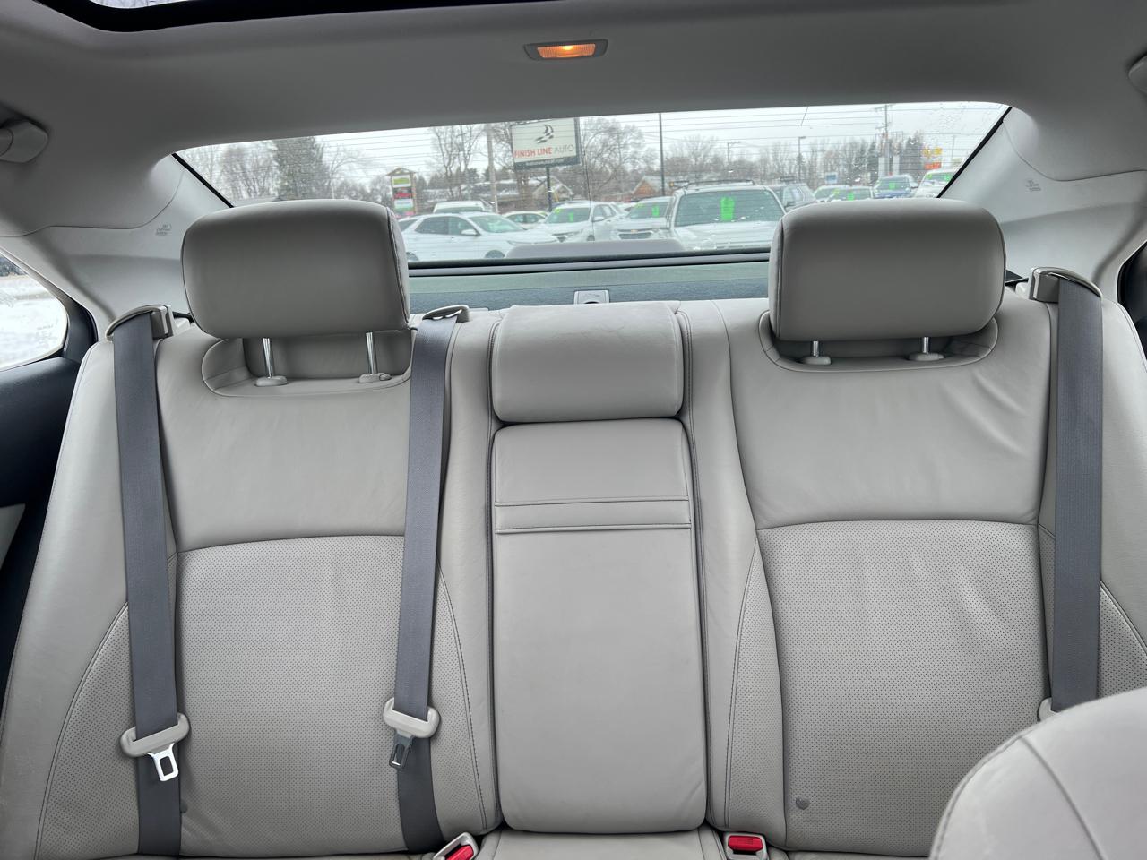 Lexus ES 350 Sedan 2010