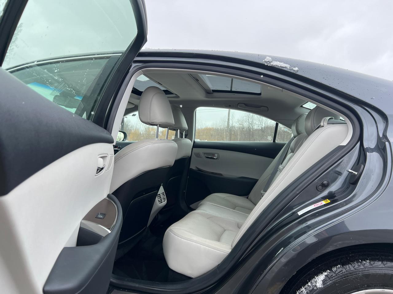 Lexus ES 350 Sedan 2010