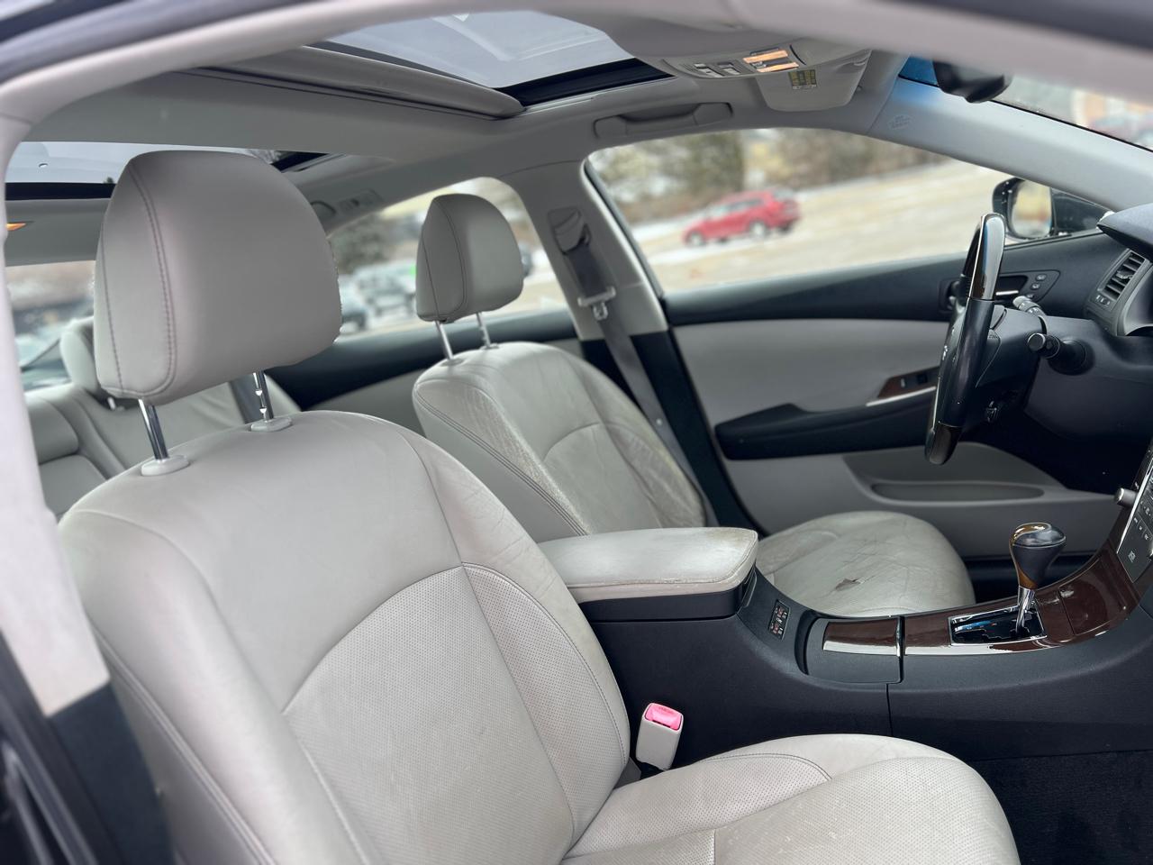 Lexus ES 350 Sedan 2010