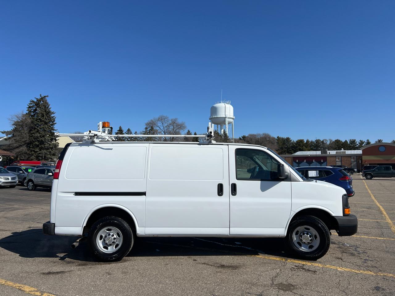 Chevrolet Express 2500 Cargo 2013