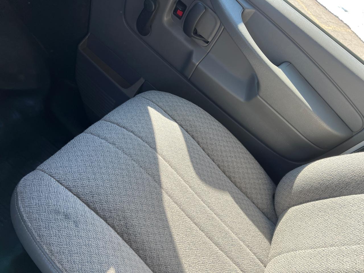 Chevrolet Express 2500 Cargo 2013