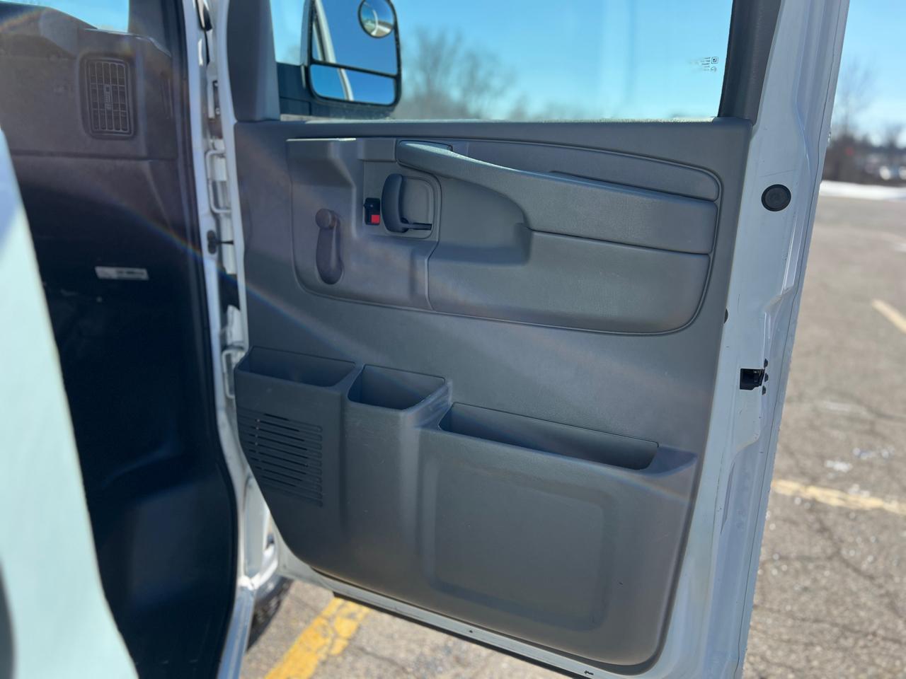 Chevrolet Express 2500 Cargo 2013