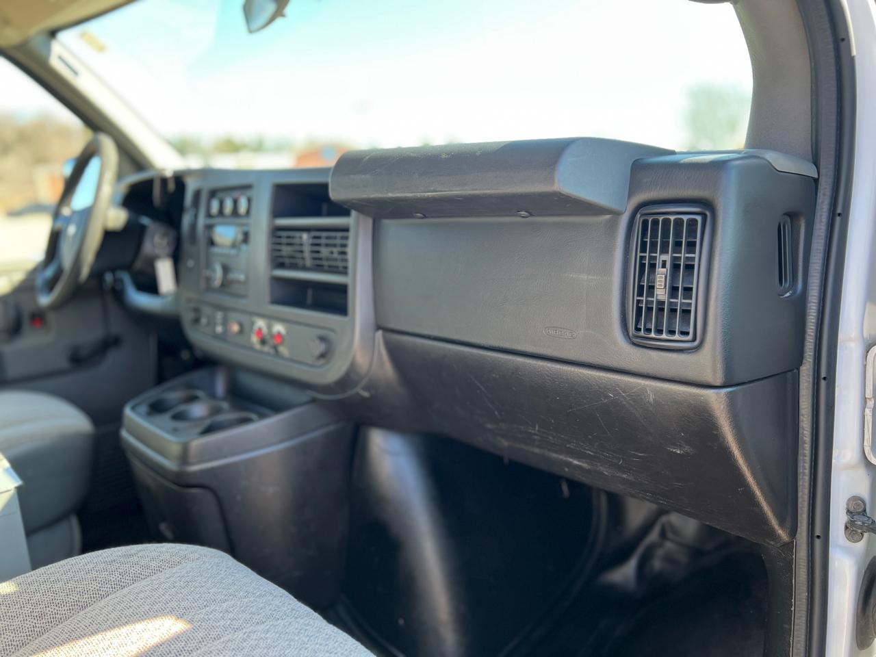 Chevrolet Express 2500 Cargo 2013