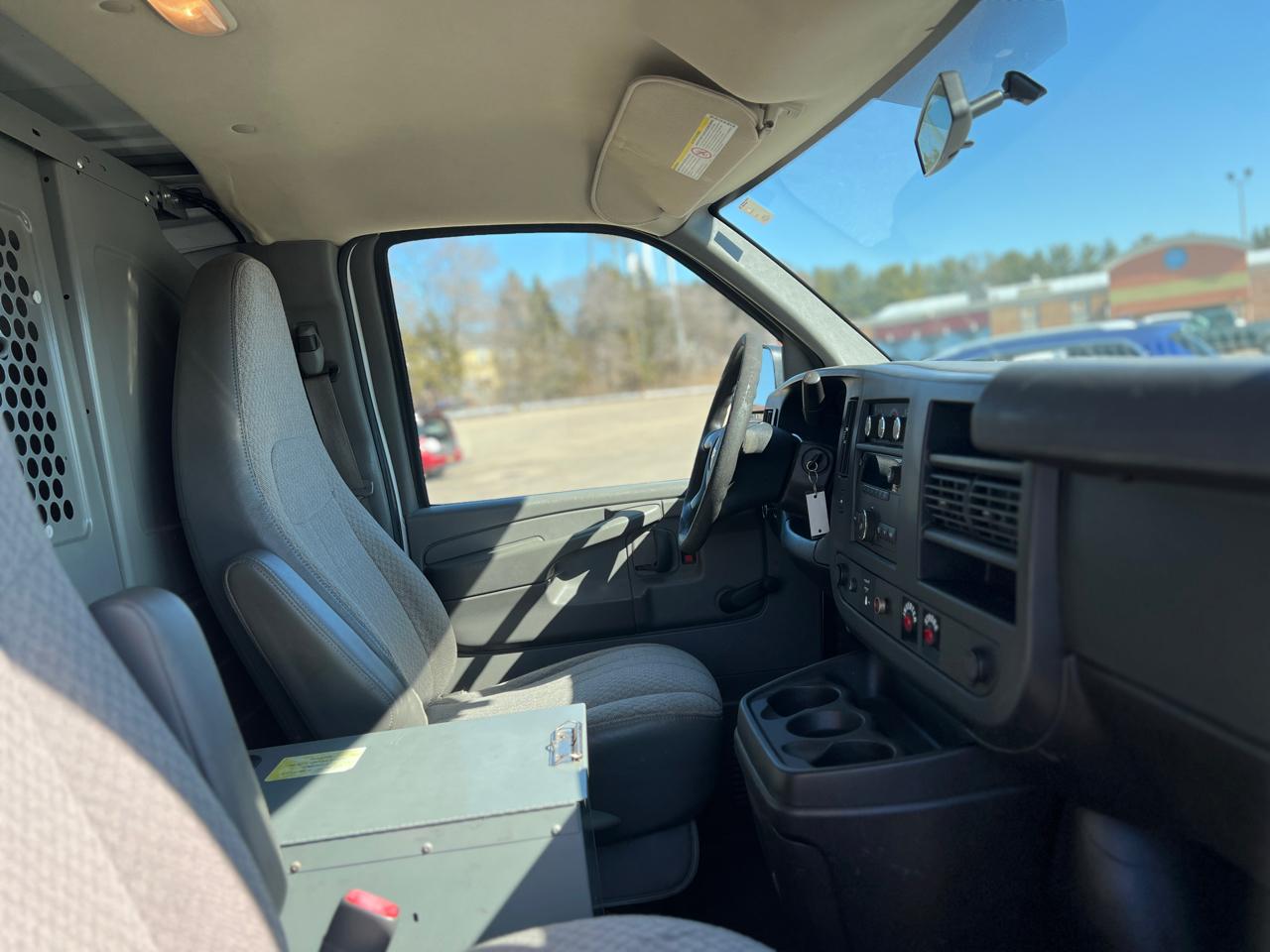 Chevrolet Express 2500 Cargo 2013