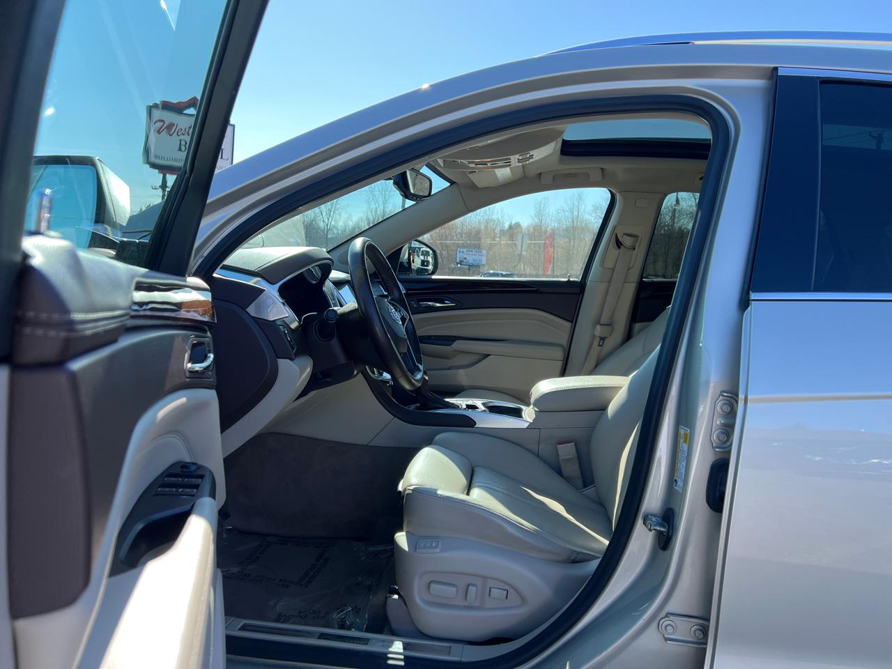 Cadillac SRX Luxury Collection AWD 2014