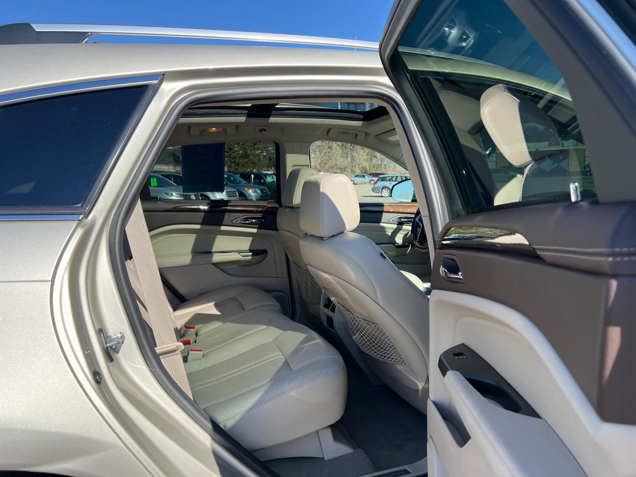 Cadillac SRX Luxury Collection AWD 2014