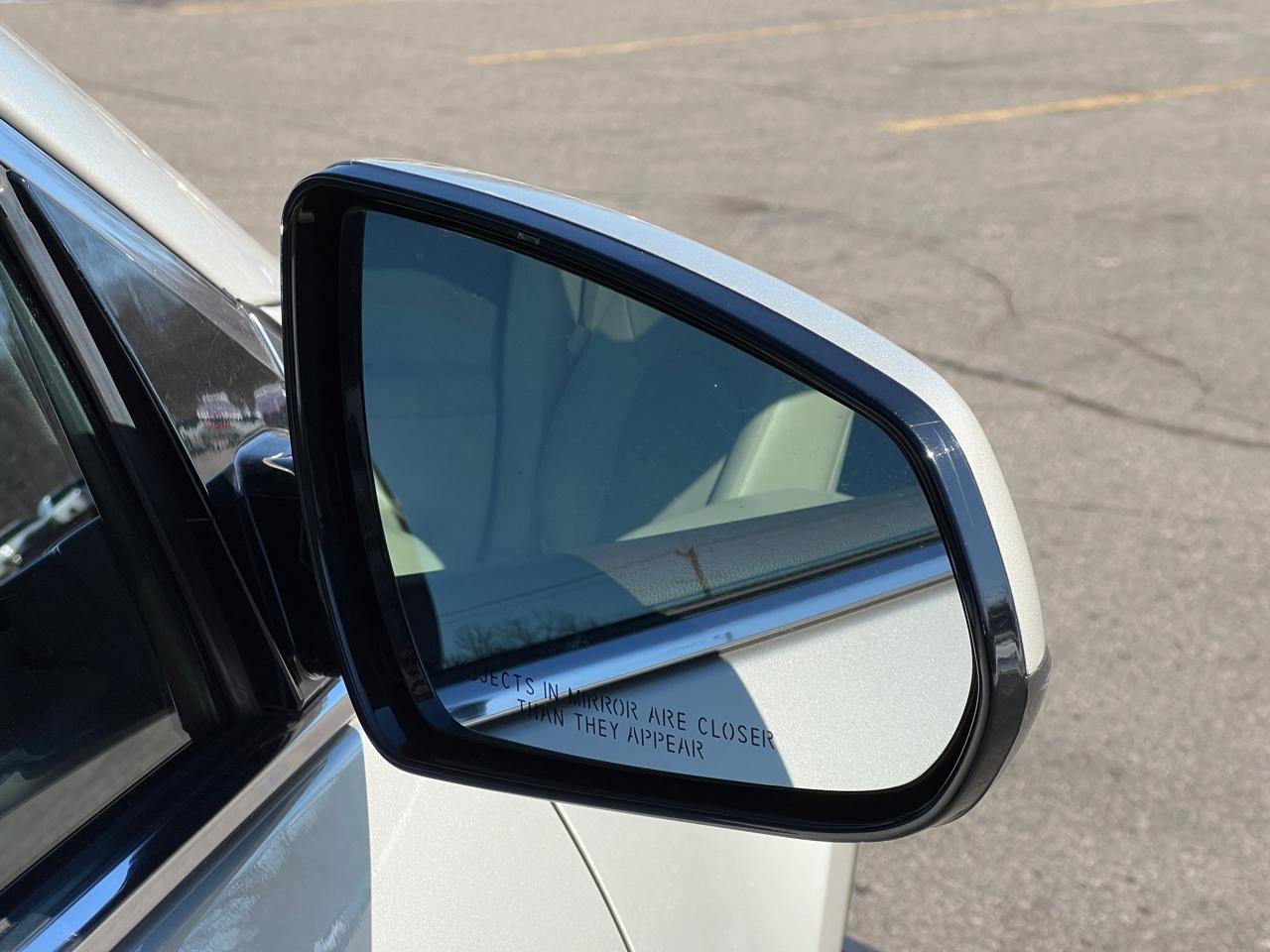 Cadillac SRX Luxury Collection AWD 2014