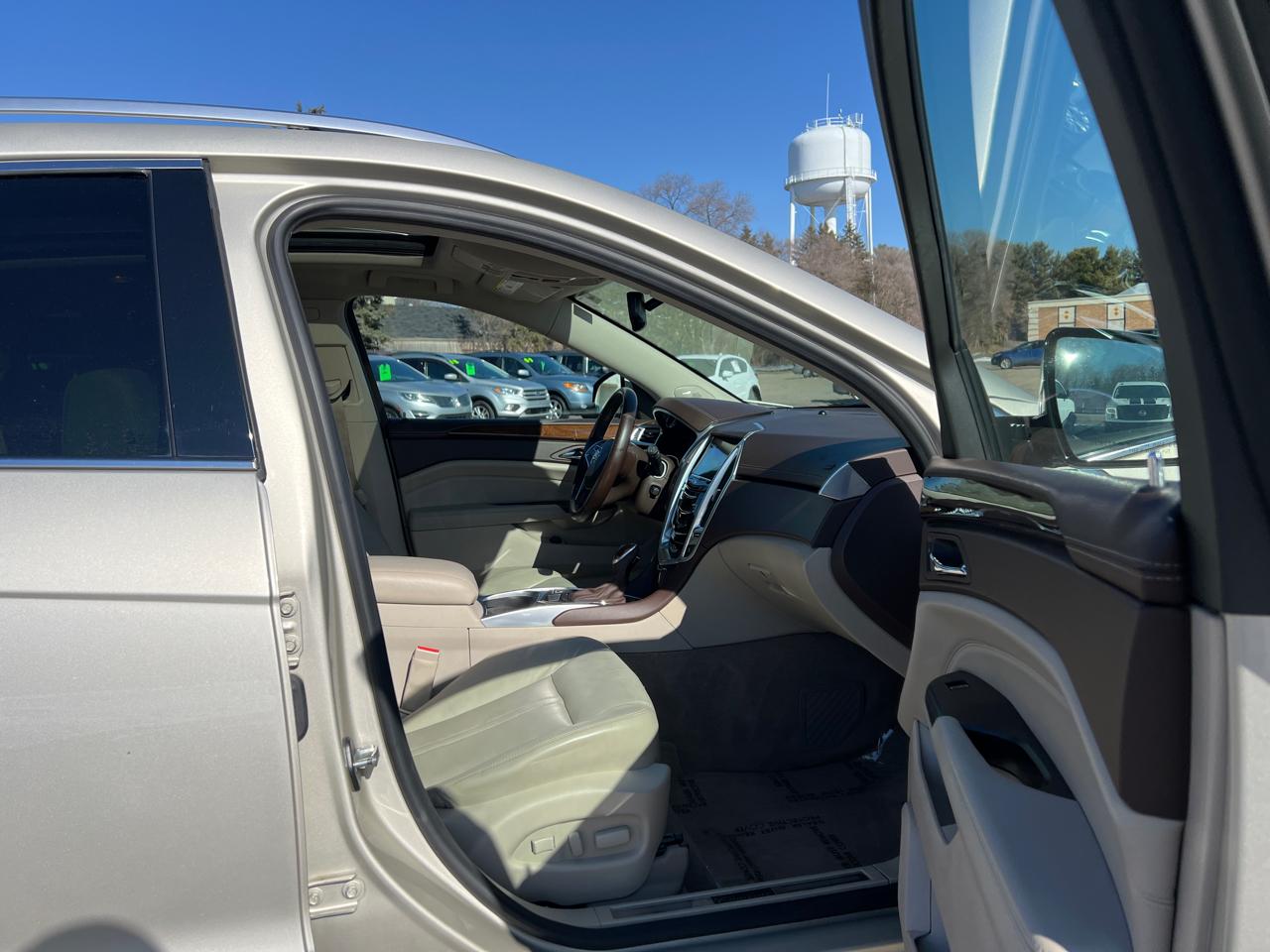 Cadillac SRX Luxury Collection AWD 2014