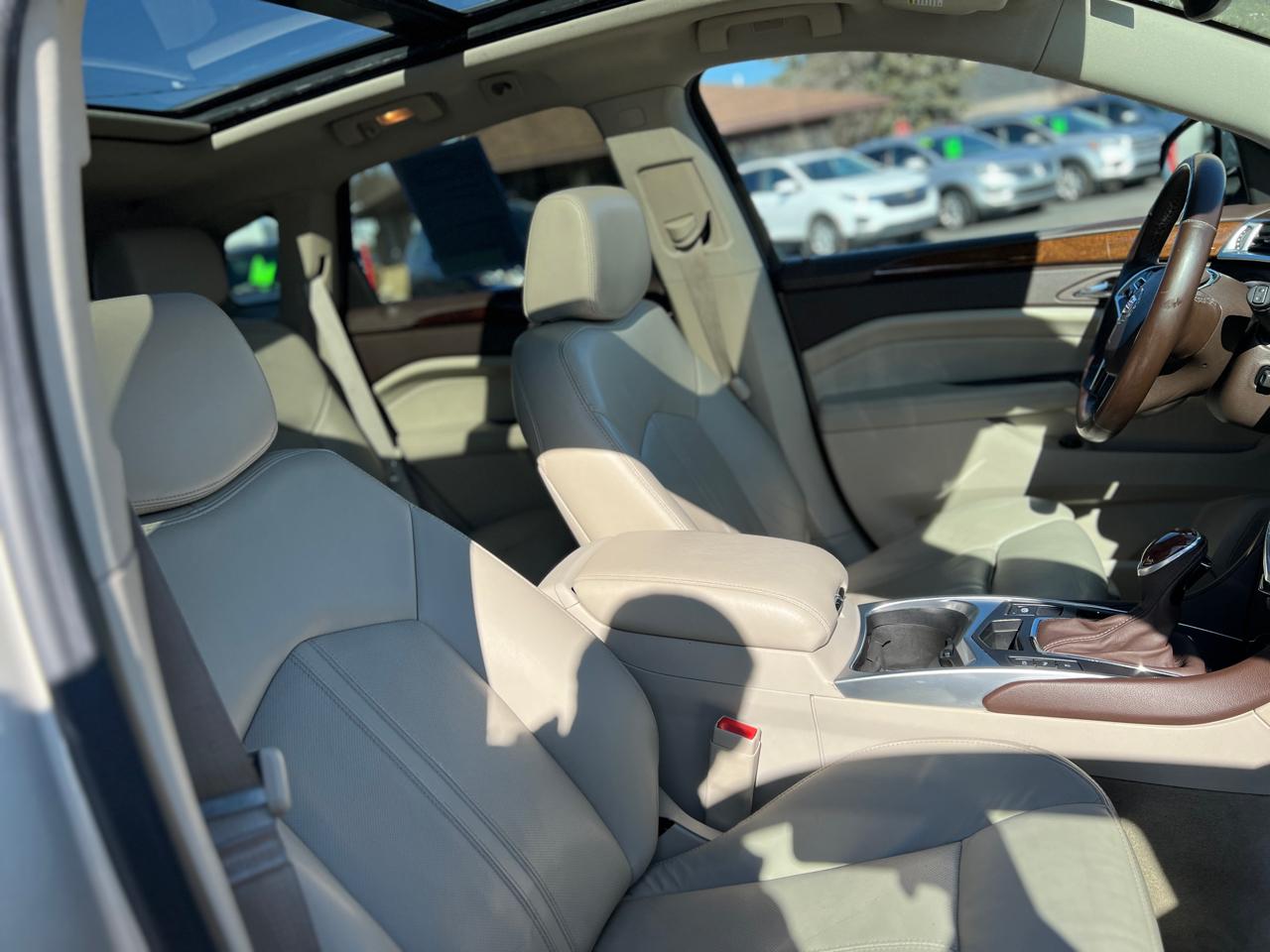 Cadillac SRX Luxury Collection AWD 2014