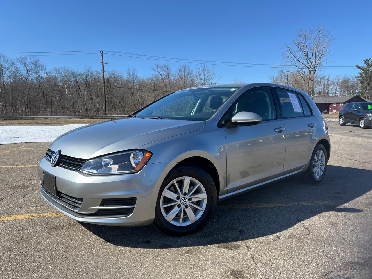 Volkswagen Golf TSI S 6A 2016