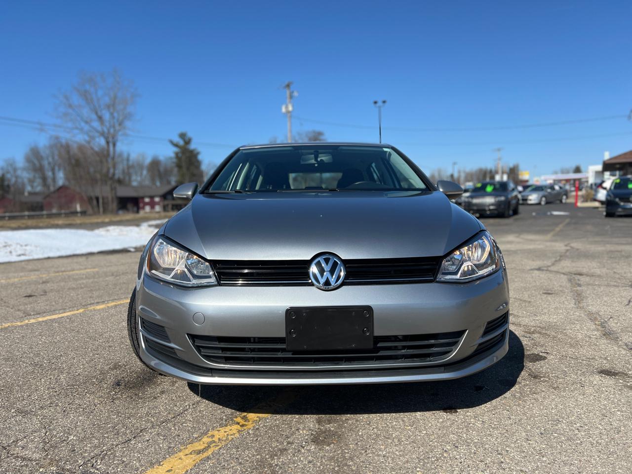 Volkswagen Golf TSI S 6A 2016