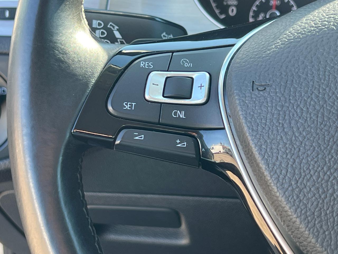 Volkswagen Golf TSI S 6A 2016