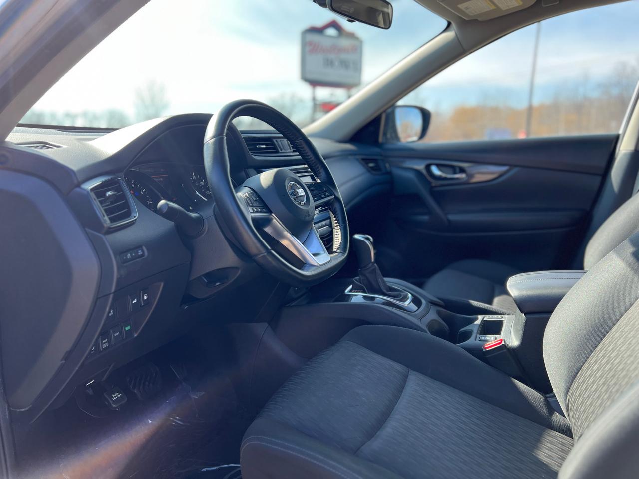 Nissan Rogue SV AWD 2018