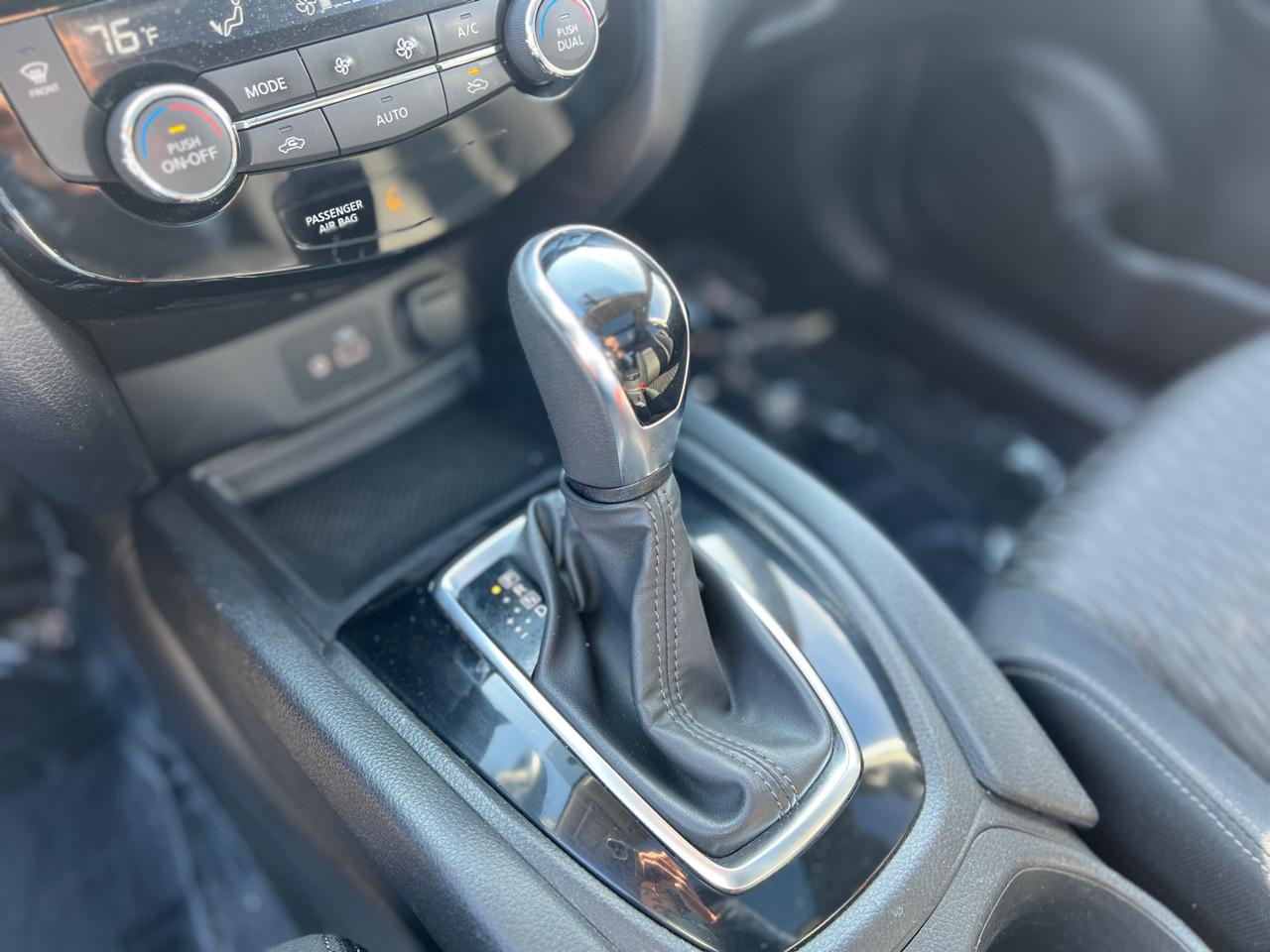 Nissan Rogue SV AWD 2018