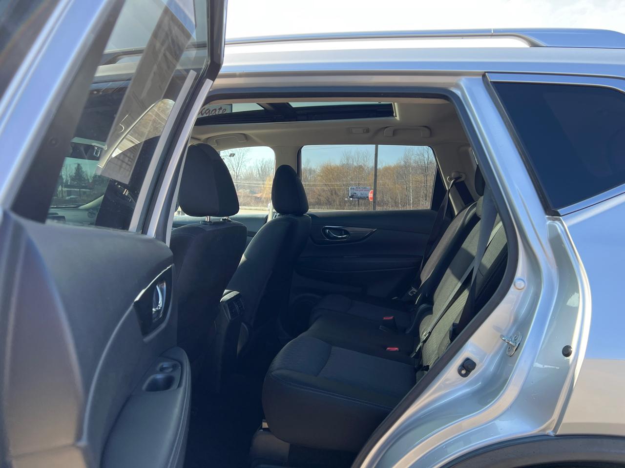 Nissan Rogue SV AWD 2018