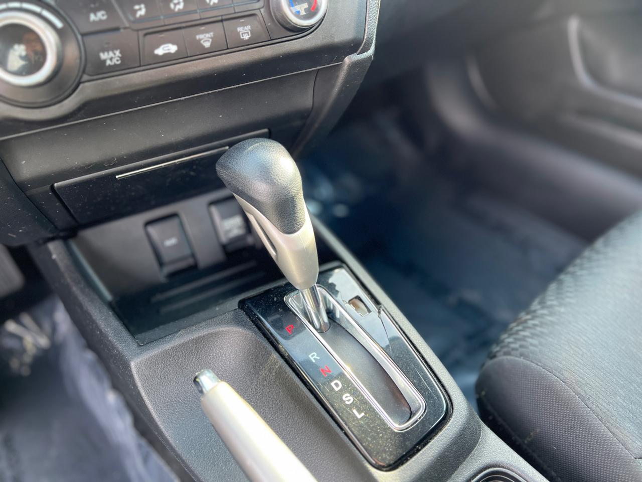 Honda Civic LX Sedan CVT 2015