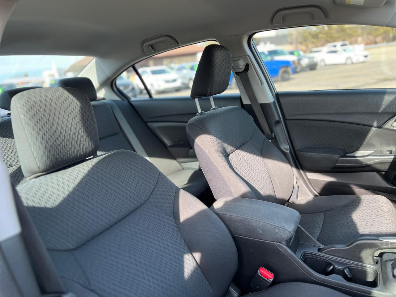 Honda Civic LX Sedan CVT 2015