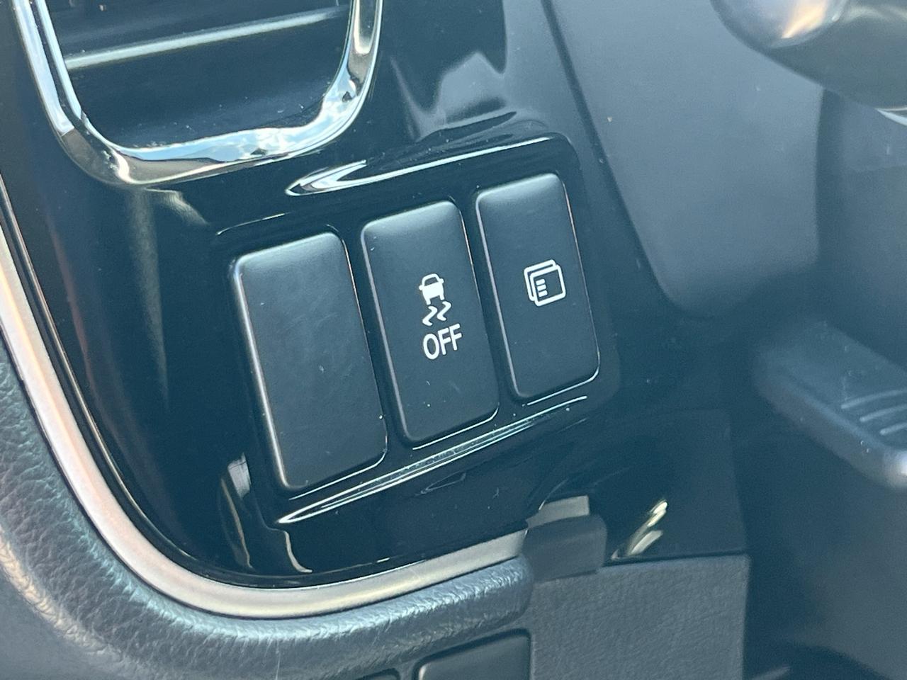 Mitsubishi Outlander SEL AWD 2018