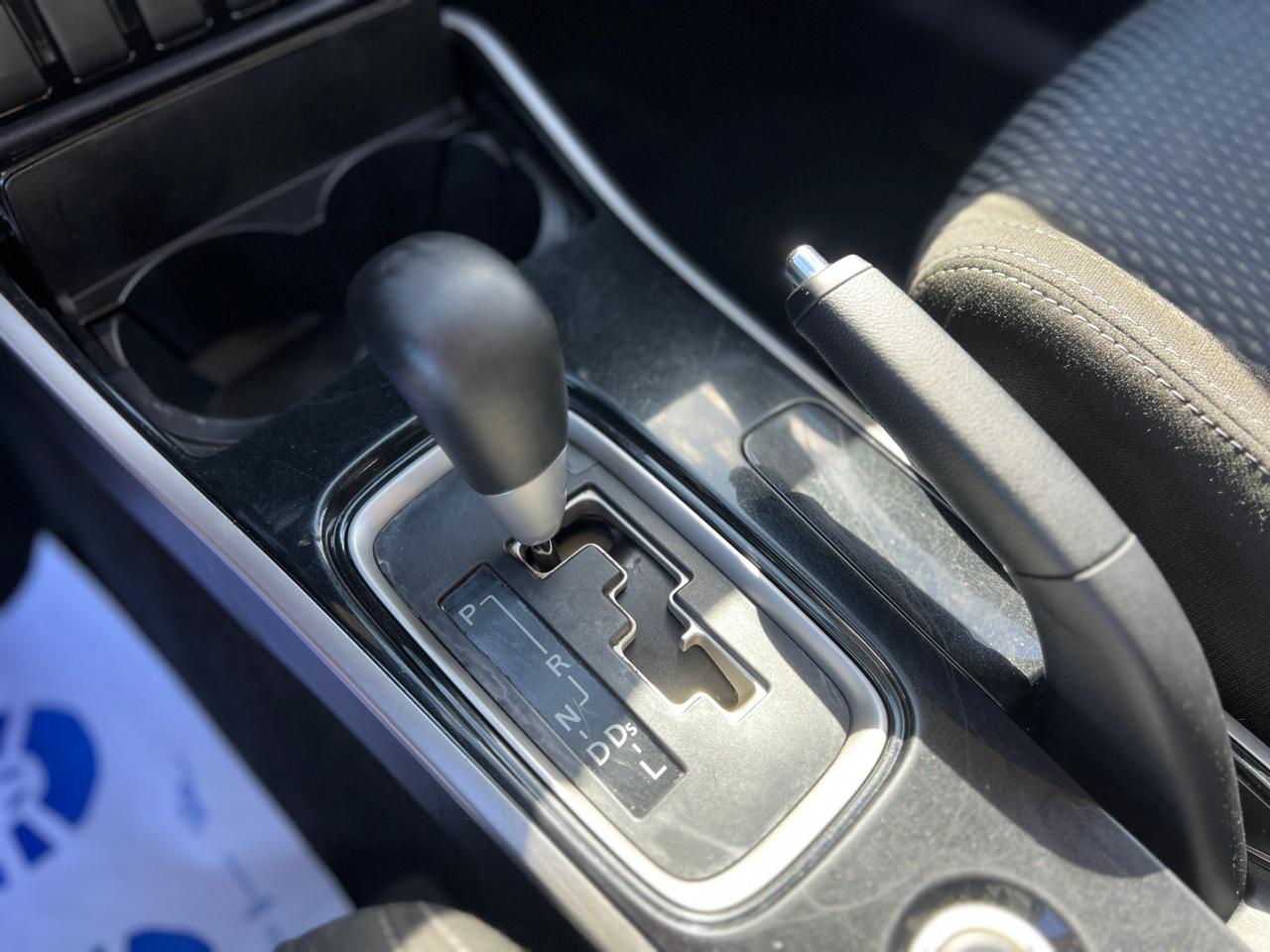 Mitsubishi Outlander SEL AWD 2018