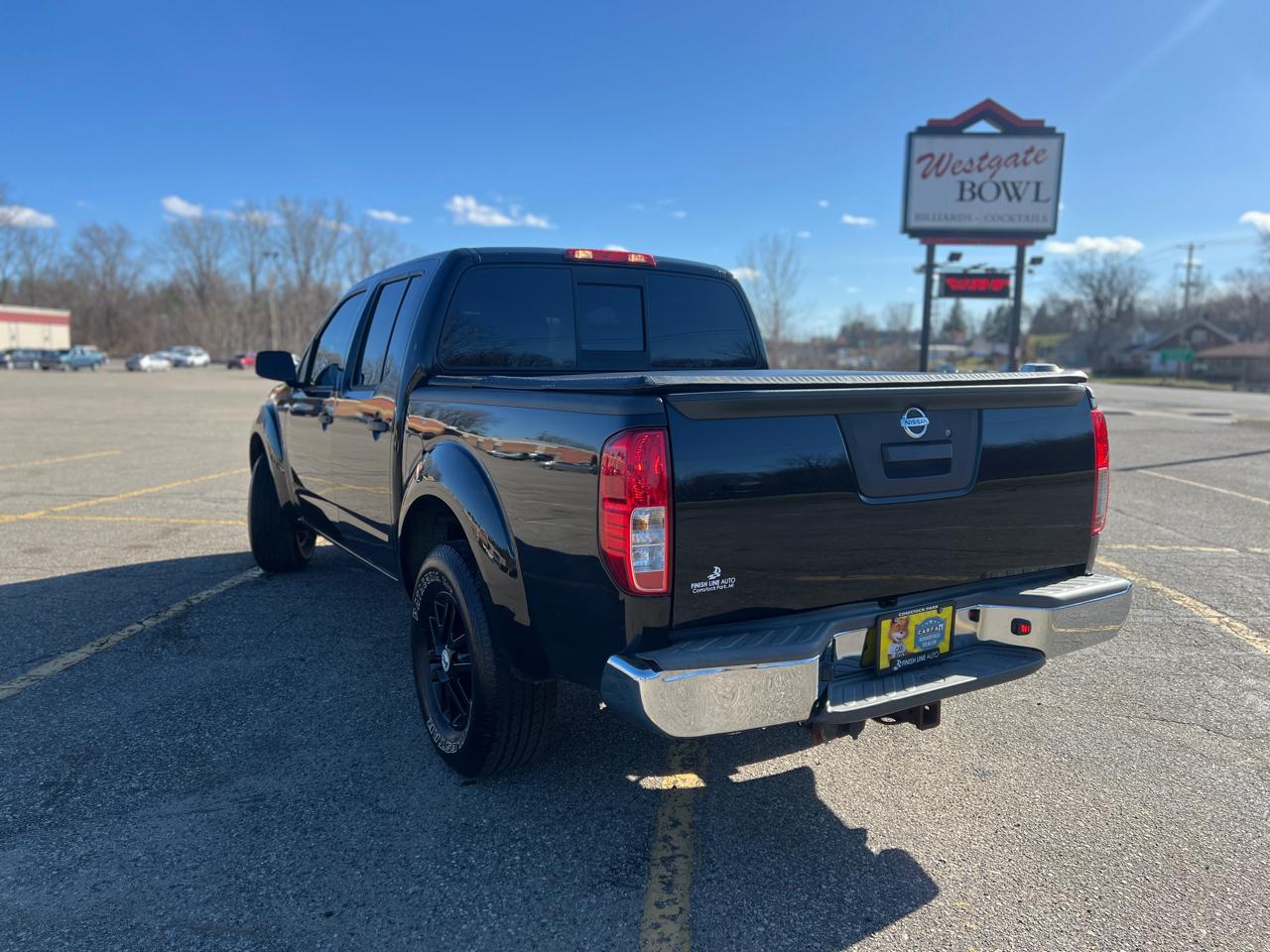 Nissan Frontier SV Crew Cab V6 2016