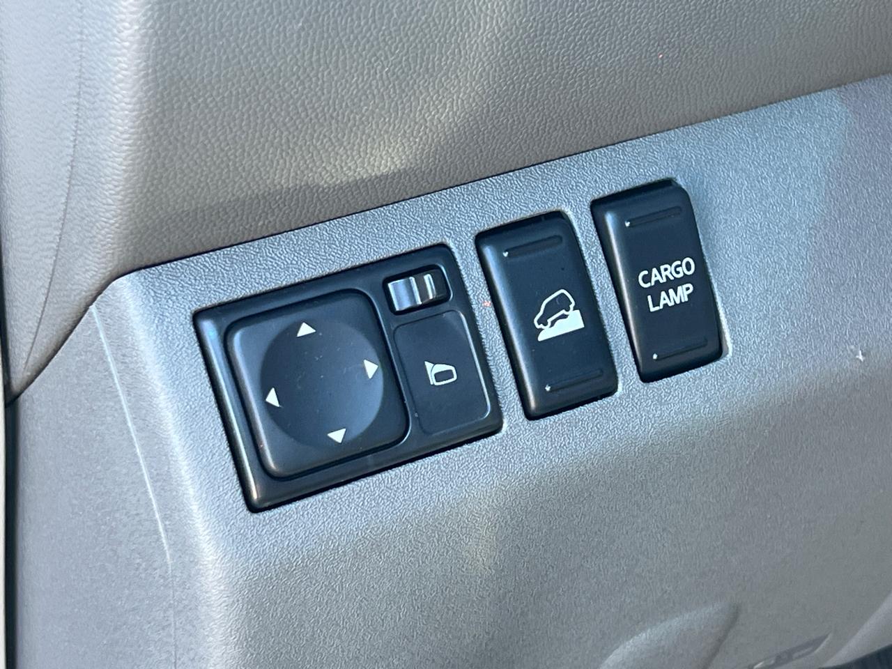 Nissan Frontier SV Crew Cab V6 2016