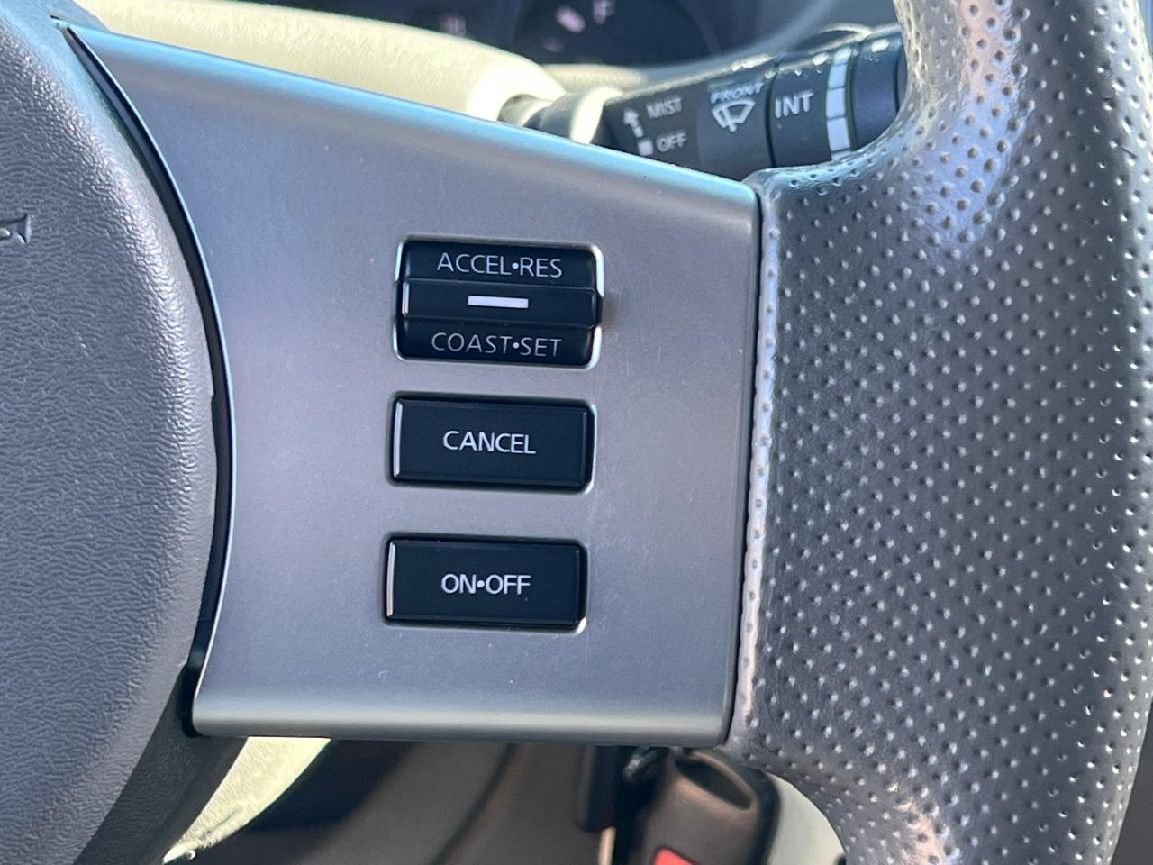 Nissan Frontier SV Crew Cab V6 2016